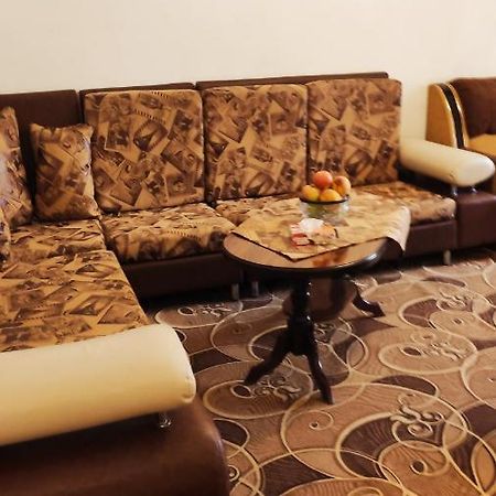 Apartments Azatutyan Avenue 9, Кв 19 Erevan Esterno foto
