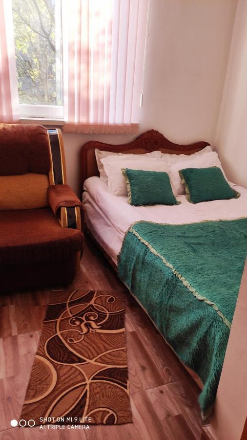 Apartments Azatutyan Avenue 9, Кв 19 Erevan Esterno foto