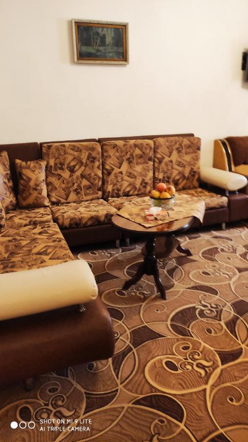 Apartments Azatutyan Avenue 9, Кв 19 Erevan Esterno foto