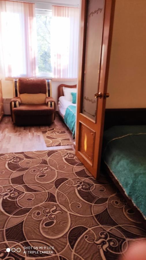 Apartments Azatutyan Avenue 9, Кв 19 Erevan Esterno foto